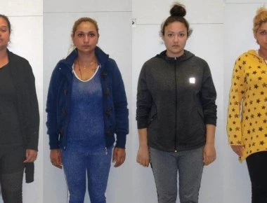 Στη δημοσιότητα οι τέσσερις γυναίκες που κατηγορούνται για διαρρήξεις σε σπίτια στη Γλυφάδα (φωτο)